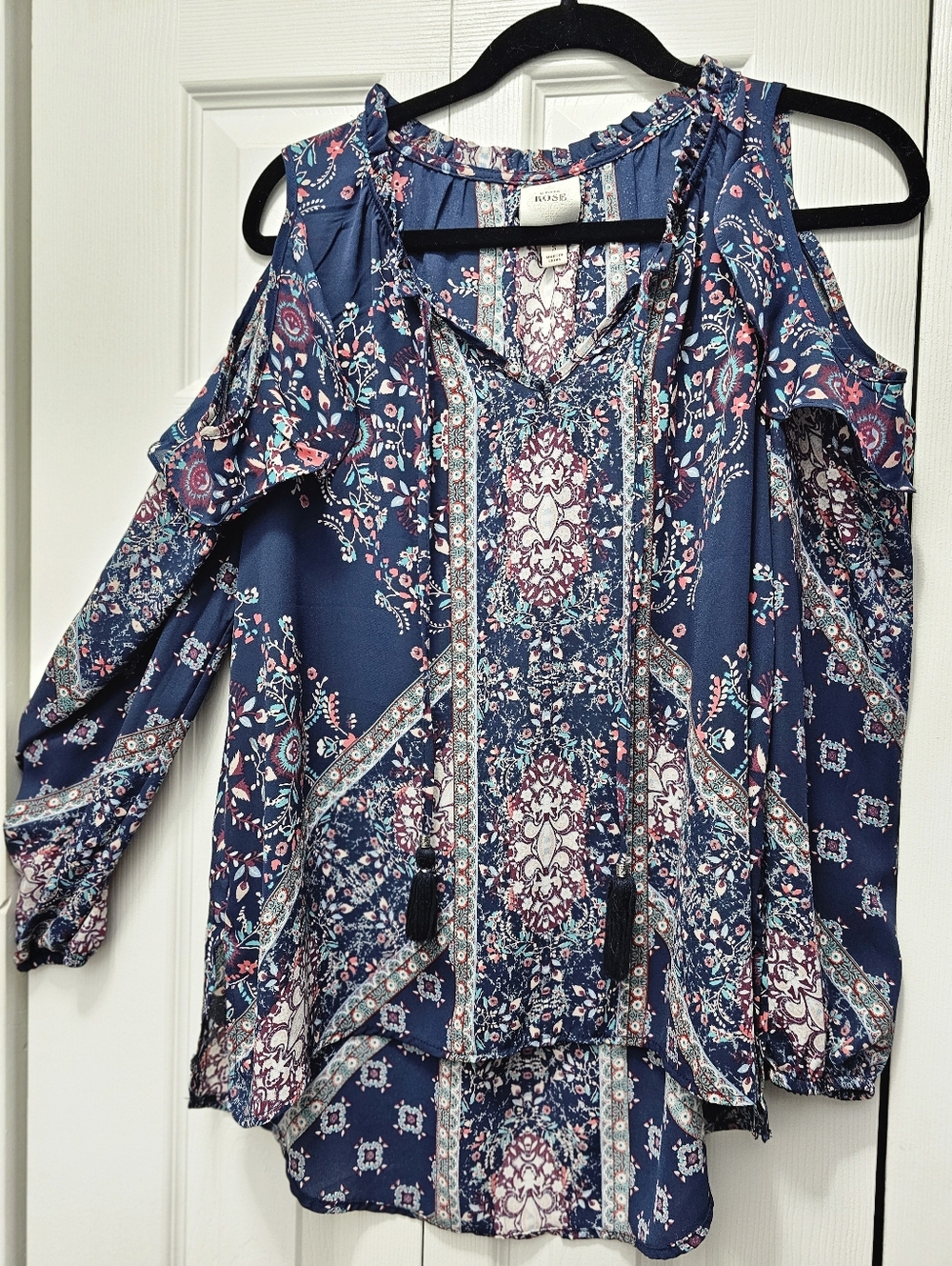 Knox Rose Navy Floral Cold-Shoulder Boho Blouse